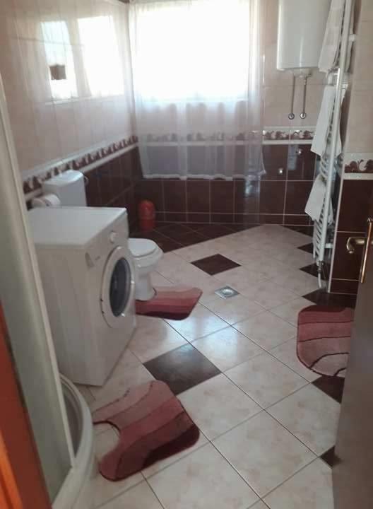 Apartmani "Alenka" Primošten Eksteriør billede