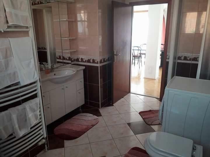 Apartmani "Alenka" Primošten Eksteriør billede
